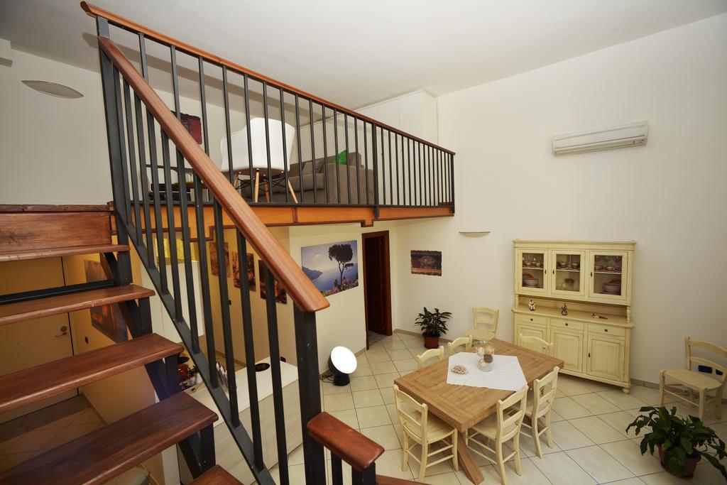 Italia Apartment Napoli Eksteriør billede