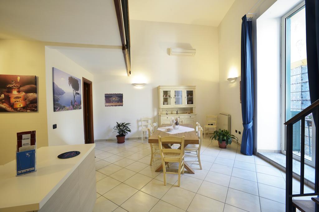 Italia Apartment Napoli Eksteriør billede