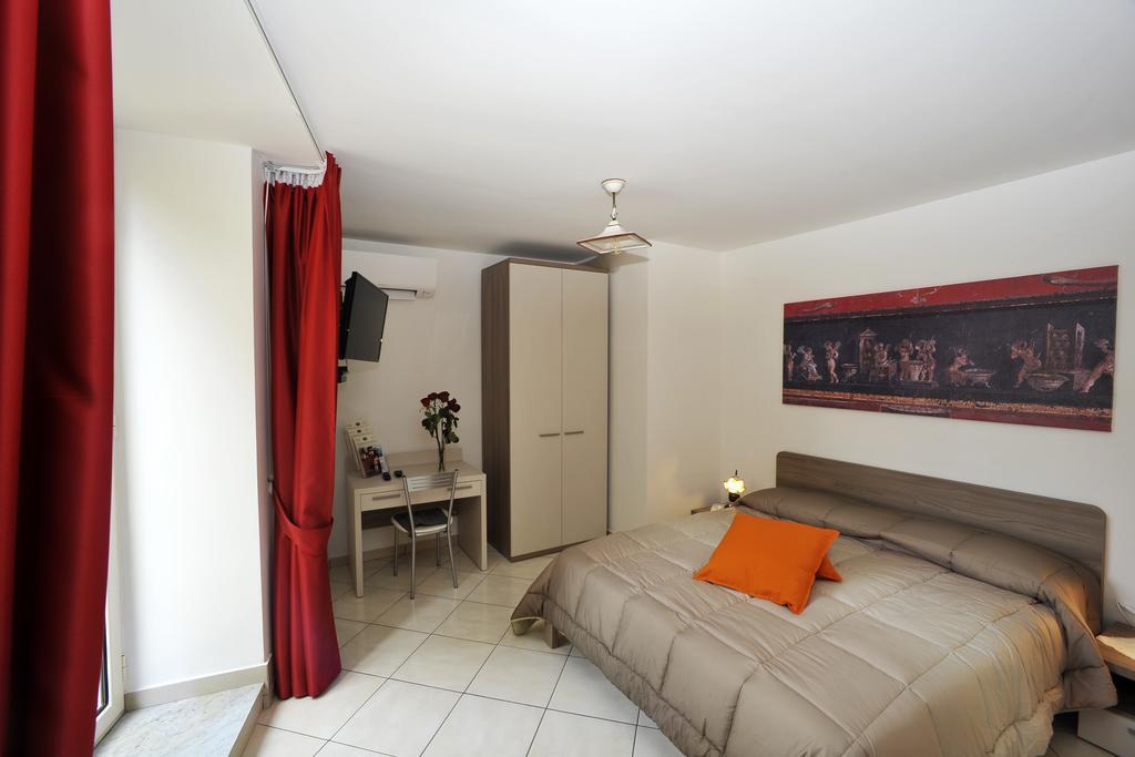 Italia Apartment Napoli Eksteriør billede
