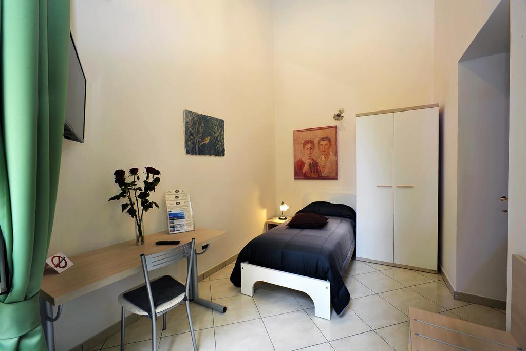 Italia Apartment Napoli Eksteriør billede